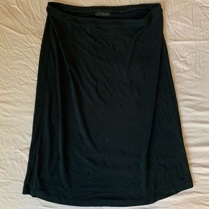 Express Mid-Length Mesh Skirt